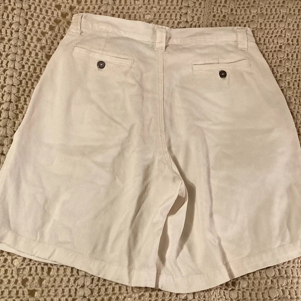 Vintage 80’s high waist lite wale corduroy shorts size 32 Straight Down Clothing